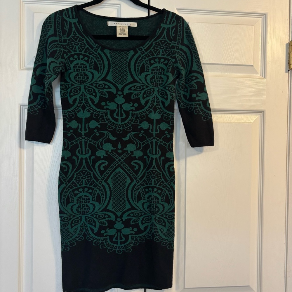 Max Studio Black and Emerald Long Sleeve Sweater Dress with Baroque Details